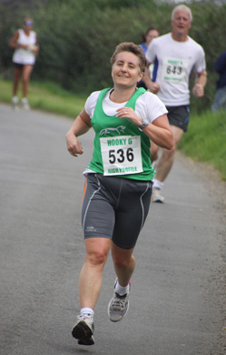 Sharon Bedford in action at the Hooky 6 held on Sunday, 12 August 2012.